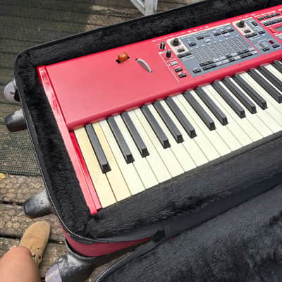 Nord Stage 2 HA88 Hammer Action 88-Key Digital Piano 2011 - 2014 - Red image 3