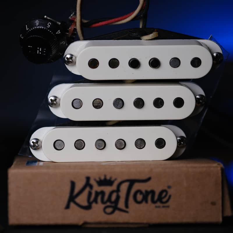 Tone King Bluebird-J1 & Blues Switch image 1