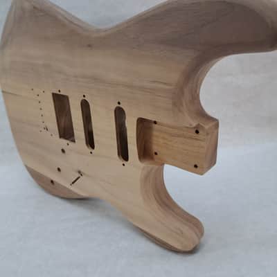 Unfinished Walnut HSS Hardtail guitar body - fits Fender Strat Stratocaster necks J2159 image 7