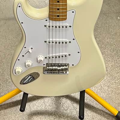 Fender Jimi Hendrix Artist Series Tribute Stratocaster 1997 - 2000 - Olympic White image 1