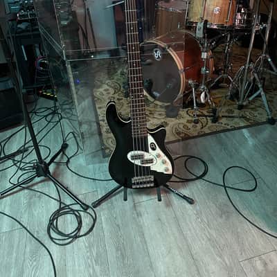 Duesenberg D-Bass 5 String-Bass Black + Case image 2