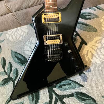 Greco Guitar Device with Kahler MTX-85 Explorer 1985 - Black image 2
