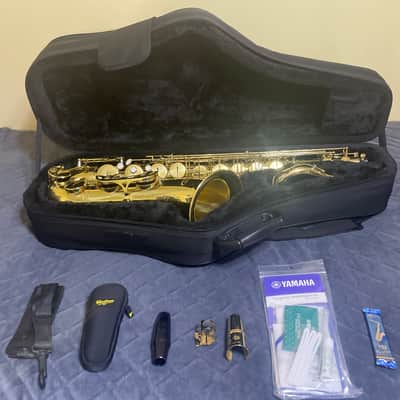 Anthem A-2000 Student Tenor Saxophone: 2017 - Lacquer with Wolfpak Case + Acessories image 8