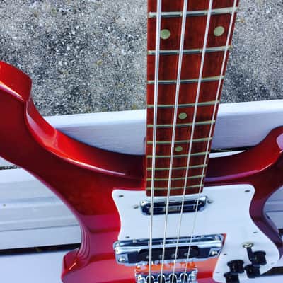 Rickenbacker V63 1993 Fireglow image 3