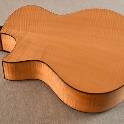 Hozen MJ Sitka Spruce Flamed Maple #2210-1789 image 13