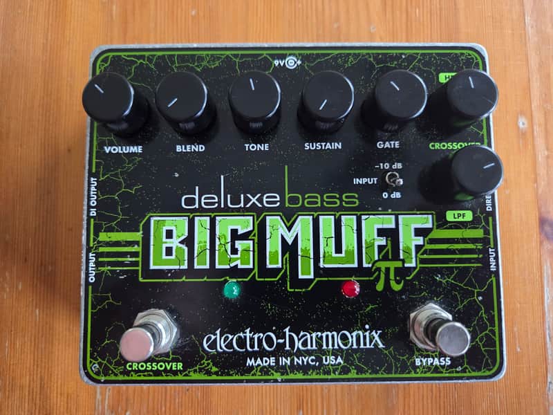 Electro-Harmonix Deluxe Bass Big Muff Pi Distortion / Sustainer 2012 - Present - Black / Green image 1