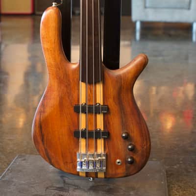 Elias Fretless Bass image 2