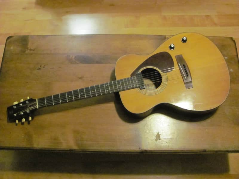 Yamaha FG-110E Grand Concert with Electronics Natural image 1