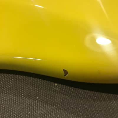 Warmoth P-Bass Body 2000s - Yellow image 4
