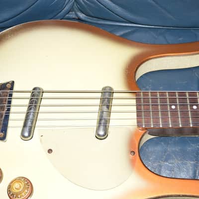 Danelectro Longhorn Baritone 6 - Copperburst image 6