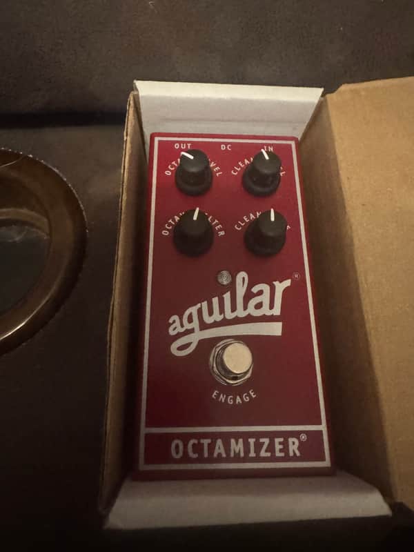 Aguilar Octamizer Analog Octave 2010s - Red image 1