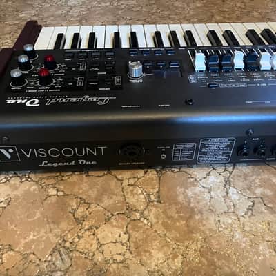 Viscount Legend One 61 Stage Keyboard image 5