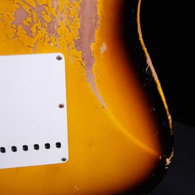 2024 Fender 1960 Stratocaster Heavy Relic - Faded Aged 3-Color Sunburst image 15