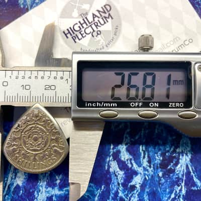 **Special Offer 20% Discount** Two (2) Queen Elizabeth Two Shillings Coin Guitar Picks. image 4