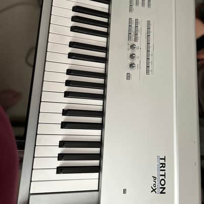 Korg Triton Pro X 88 Key 2002 - Silver image 8