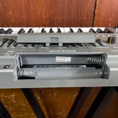 Roland SH-101 monophonic bass synthesizer w/ power supply image 8