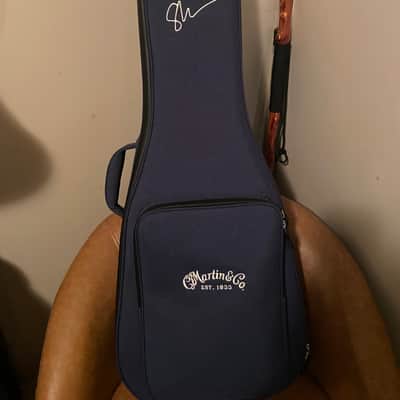 Martin 000JR-10E Shawn Mendes image 10