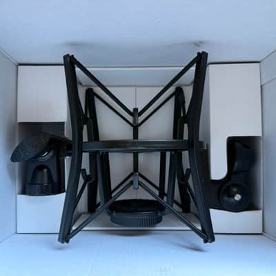 RODE NT-1 KIT with Shockmount and Pop Filter 2010s - Black image 4