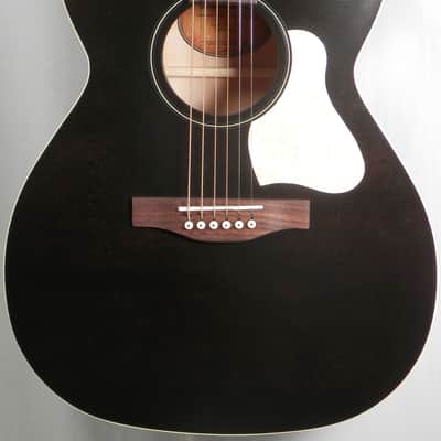 Art & Lutherie Legacy Faded Black Concert Hall Acoustic Guitar Solid Cedar Top (Model # 045563) image 5