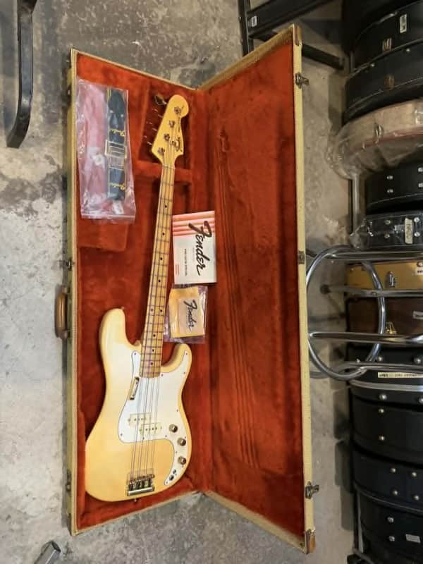Fender Precision Special Bass with Maple Fretboard 1980 - 1983 - Arctic White image 1
