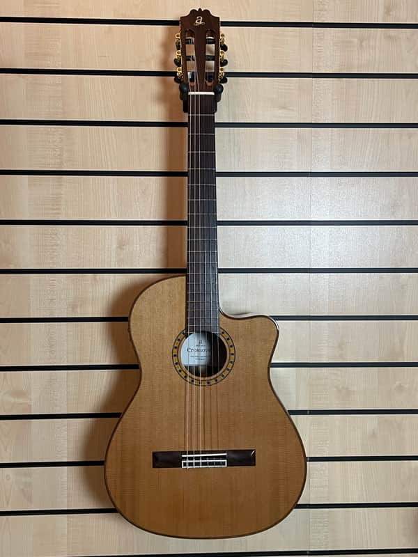 Admira Crossover Cedar/Mahogany Natural Highgloss 4/4 Classic Guitar image 1