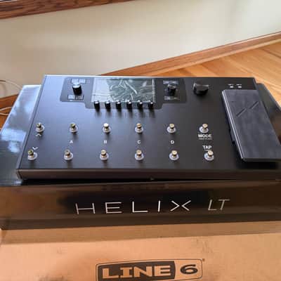 Line 6 Helix LT 2017 - Present - Black (Includes Backpack) image 4