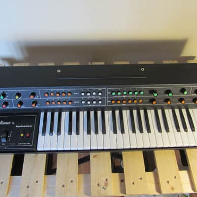 Vermona Synthesizer Analog from DDR image 3