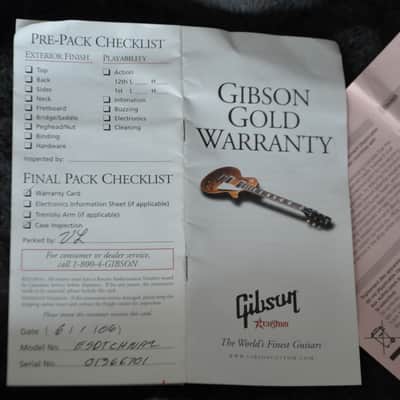 WEEKEND DEAL Gibson ES-335 made in USA 2006*20 years old semi acoustic in mint condition/one owner/frets 100%*lightweight=3,6kg*this beauty sounds/plays/looks really great*Gibson case made in Canada/not China*3290€ Bild 4