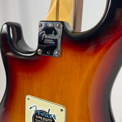 Fender American Deluxe Stratocaster HSS W/ OHSC 2000 - 3 Tone Sunburst image 13