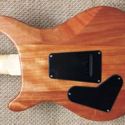 PRS SE Custom 24 Electric Guitar, Bonnie Pink, Maple Cap/Neck, Mahogany, 85/15s PUs, Gig Bag. image 9
