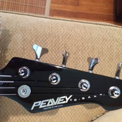 Peavey G Bass Holoflak Black image 3
