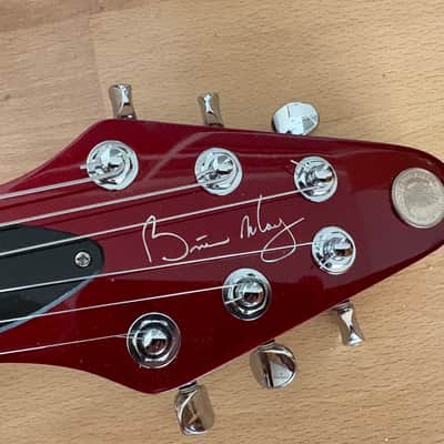 Brian May Guitars Mini May with upgrades image 3