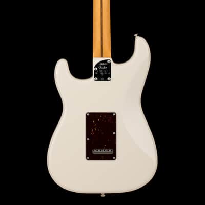 Fender American Professional II Stratocaster - Olympic White #92978 image 4