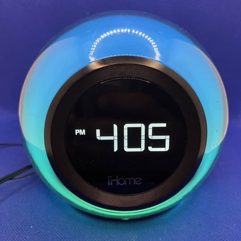 iHome iBT29BC Bluetooth Color Changing Dual Alarm Clock FM Radio image 1