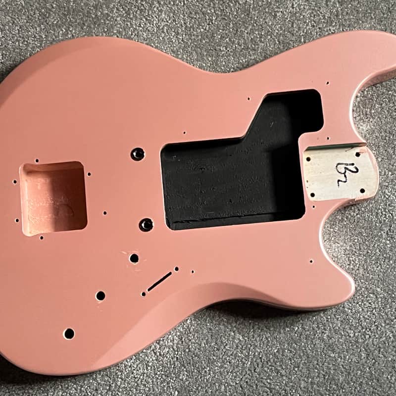 Guild Surfliner rose quartz metallic