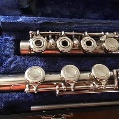 Emerson ELD Sterling Silver USA Flute with open holes, B-foot inline G and gold plated lip image 2