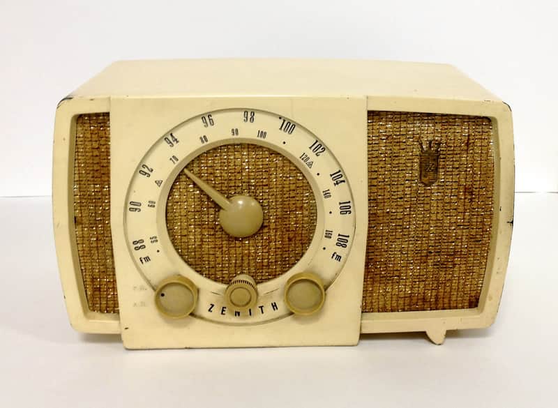 ★ZENITH★ヴィンテージ真空管ラジオ＜モデル　R723＞◆稼働品◆ ☆ZENITH☆ヴィンテージ真空管ラジオ＜モデル R723＞◇稼働品◇