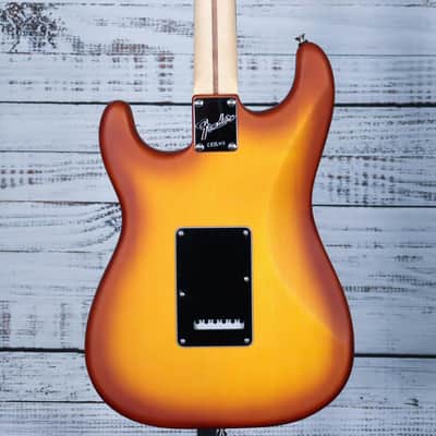 Fender Limited Edition American Performer Timber Stratocaster | Honey Burst image 2