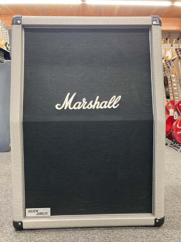 Marshall Studio Jubilee 2536A "Silver Jubilee" 140-Watt 2x12" Angled Guitar Speaker Cabinet 2015 - Present - Silver image 1