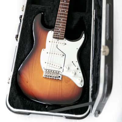 2010s Fret King Corona Stratocaster Fluence Fishman pickups imagen 7