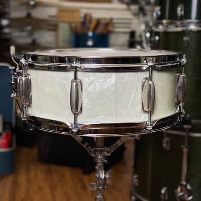 Slingerland 5.5x14 8-Lug Special Student Snare Drum – White Marine Pearl (1956–1959) image 4