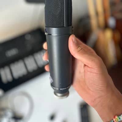 Neumann U 87 Ai mt with shock mount image 2