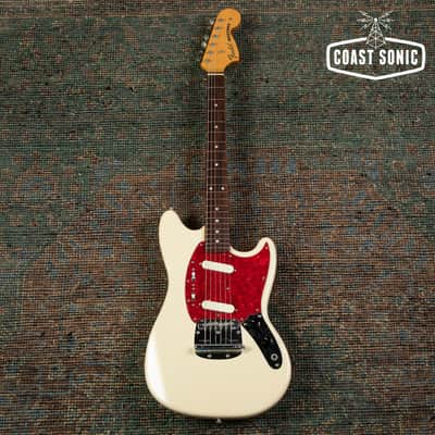 2002 Fender '69 Vintage Reissue Mustang MG69 Crafted in Japan MIJ w/hard case image 2