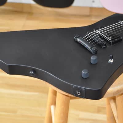 ESP LTD Snakebyte BLKS Black Satin / James Hetfield (Metallica) Signature / Made in Korea / Explorer Type / W25061106 image 4