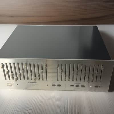 Pioneer SG-9800 12-Band Stereo Graphic Equalizer - Tested & Working (Silver Face) image 4