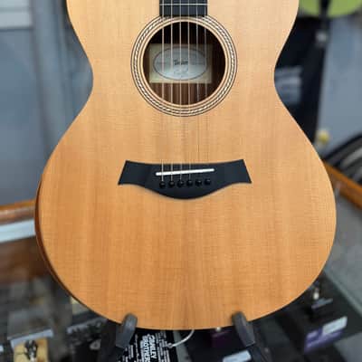Taylor A12 Academy Series, Grand Concert Acoustic, Natural image 1