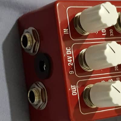 Broughton Audio Resonant Filter Equalizer Pedal - Mint In Box image 6