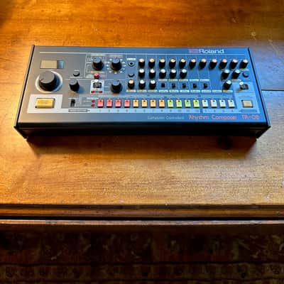 Roland Boutique Series TR-08 Analog Modeling Drum Machine 2017 - Present - Black