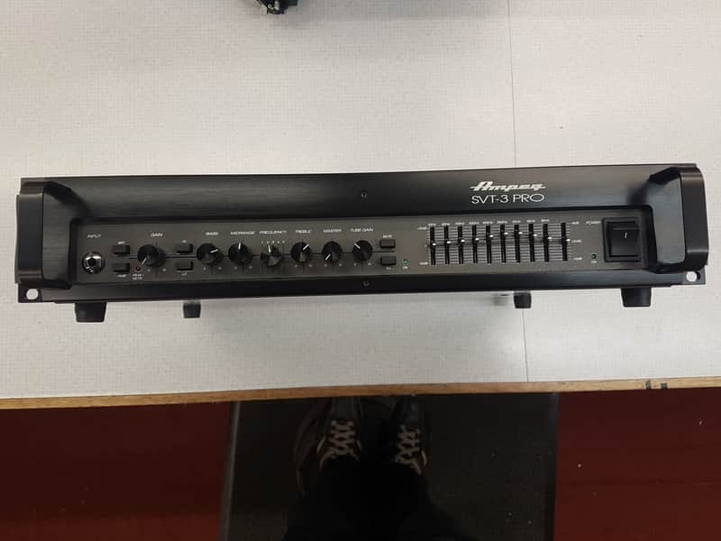 Ampeg SVT-3 PRO 450-Watt Rackmount Bass Amp Head 2007 - Present - Black image 1