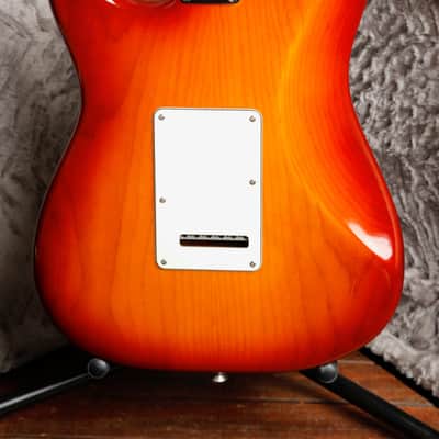 Fender American Professional II Stratocaster HSS Sienna Sunburst Electric Guitar Pre-Owned image 12